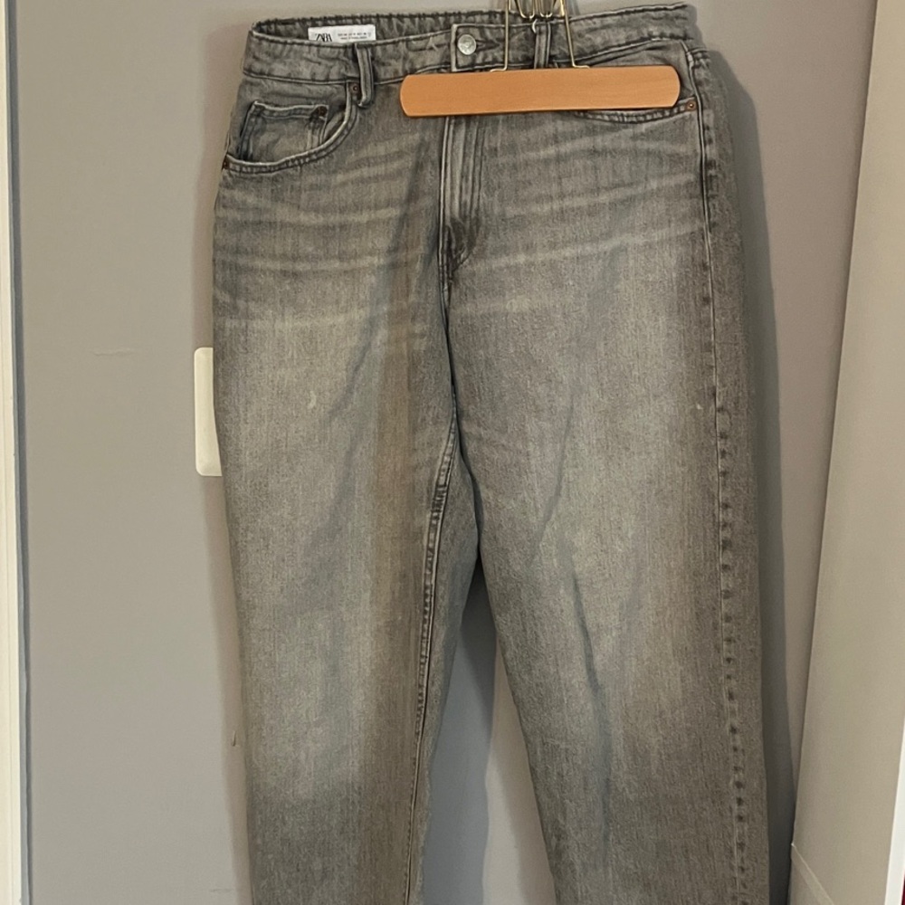 Zara Women’s Gray Jeans size 8